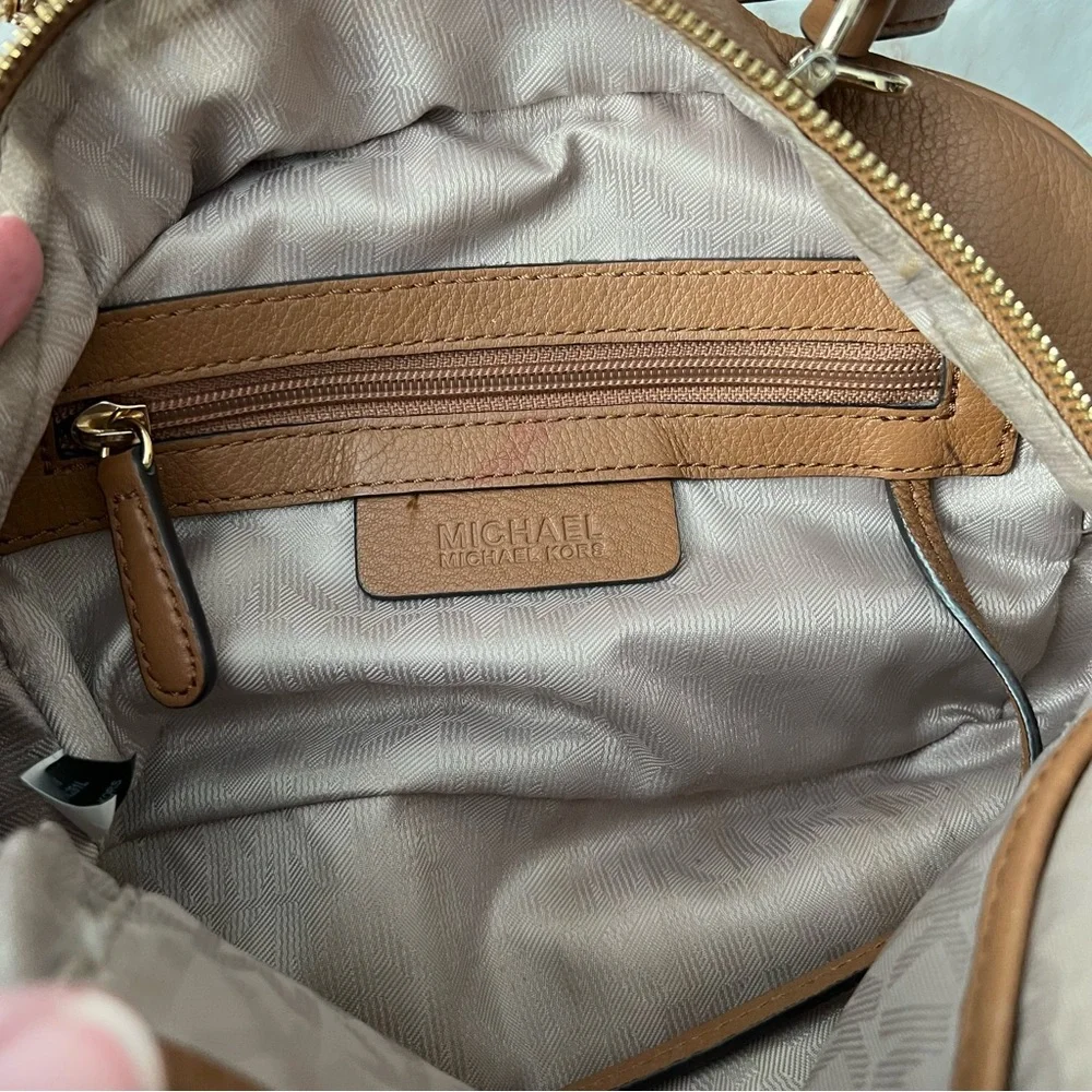 MICHAEL KORS Luka Small Satchel in Acorn Brown with top handle and crossbody